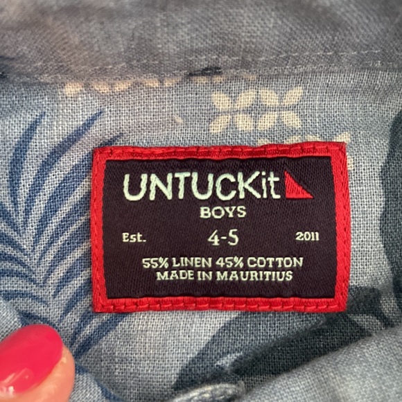 Untuckit “Murray” Boys Hawaiian Shirt, 4-5T - Picture 3 of 7